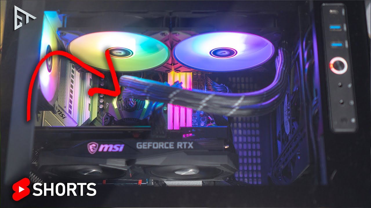 Montiamo un MIN PC in 1 minuto #shorts #pcbuild #pcgaming