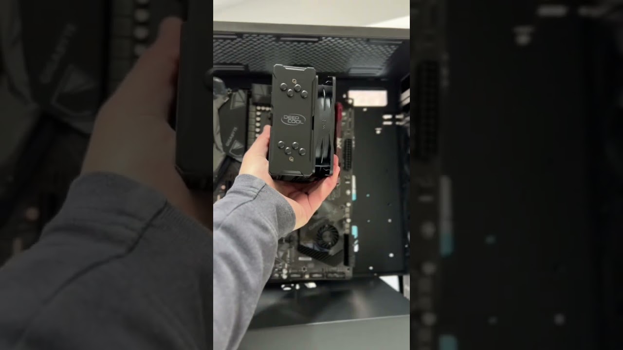 Assembliamo un PC da UFFICIO #shorts #workstation